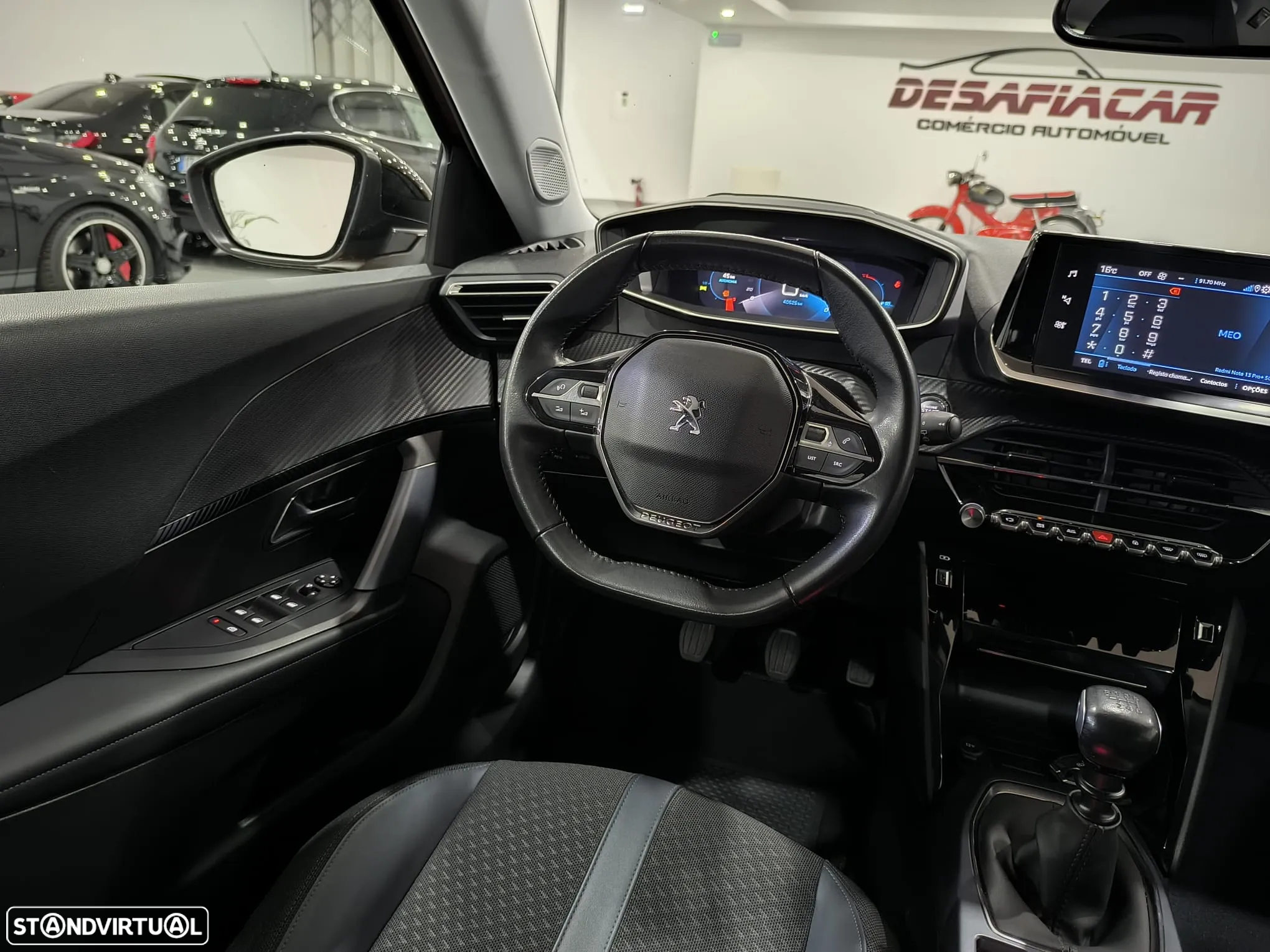 Peugeot 2008 1.2 PureTech Allure - 30