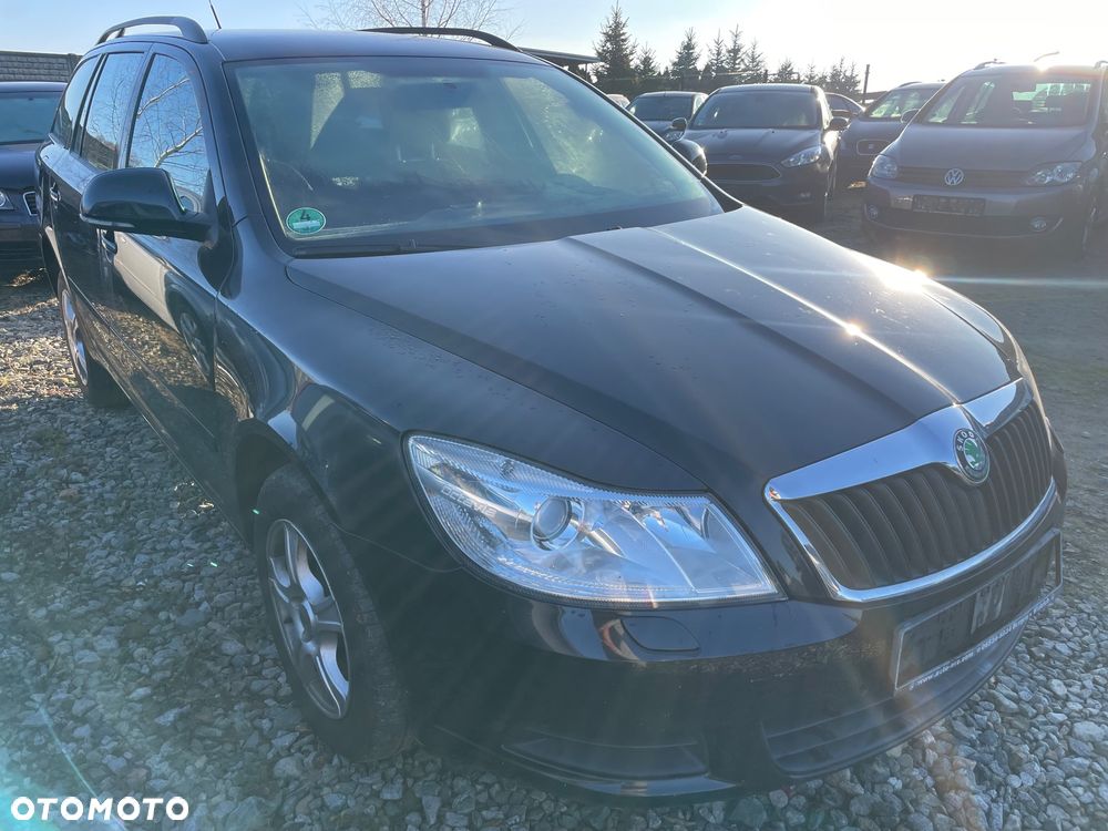 Skoda Octavia - 2