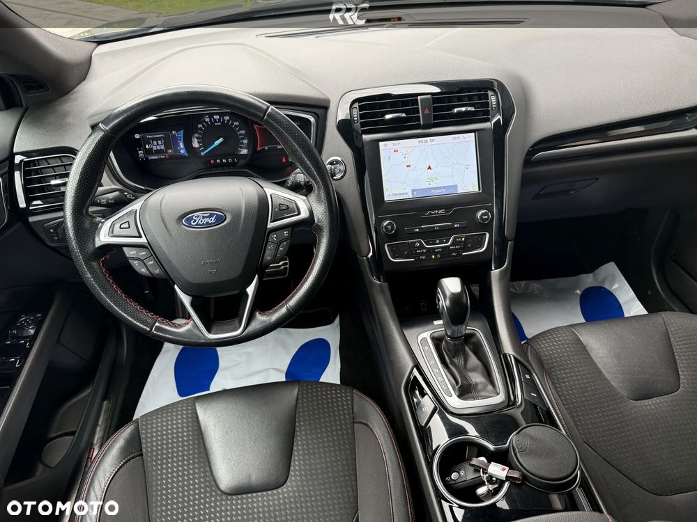 Ford Mondeo - 22