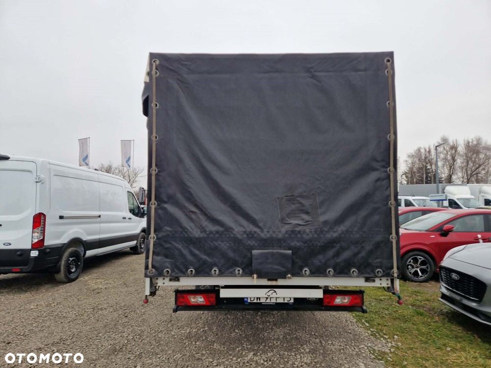 Ford transit Trend - 7