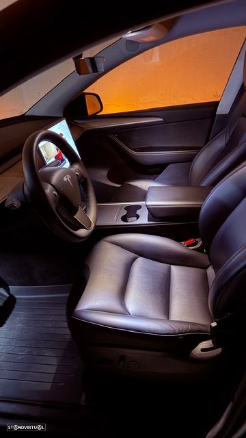 Tesla Model Y RWD - 9