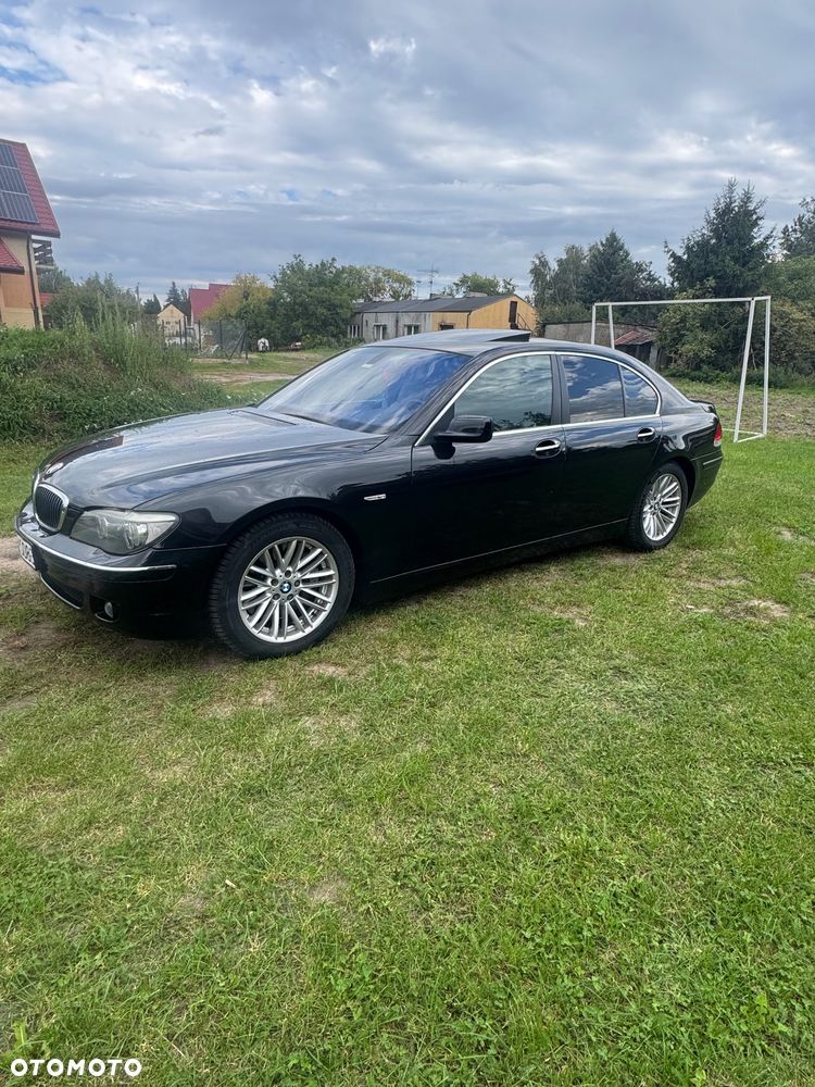 BMW Seria 7 745d - 7