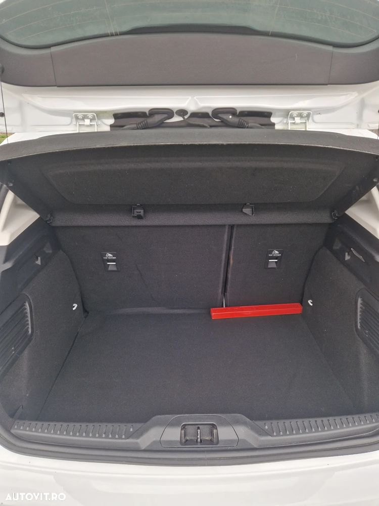 Ford Focus 1.5 EcoBlue Trend Edition - 13