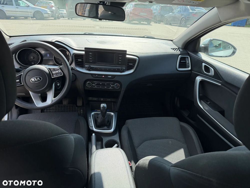 Kia Ceed 1.6 CRDi SCR S - 9