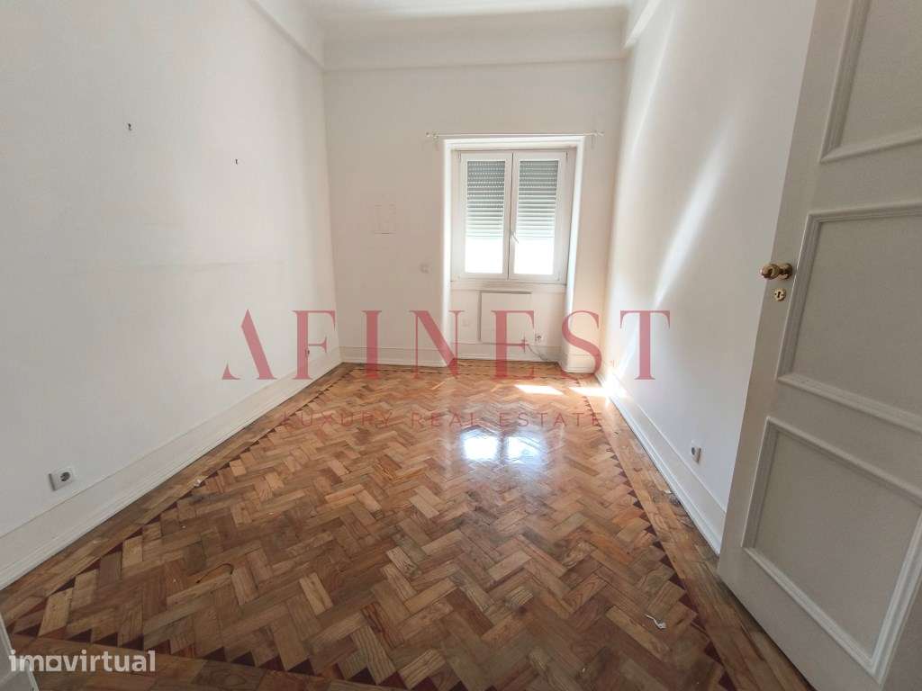 APARTAMENTO T5 - AVENIDAS NOVAS - Grande imagem: 3/17