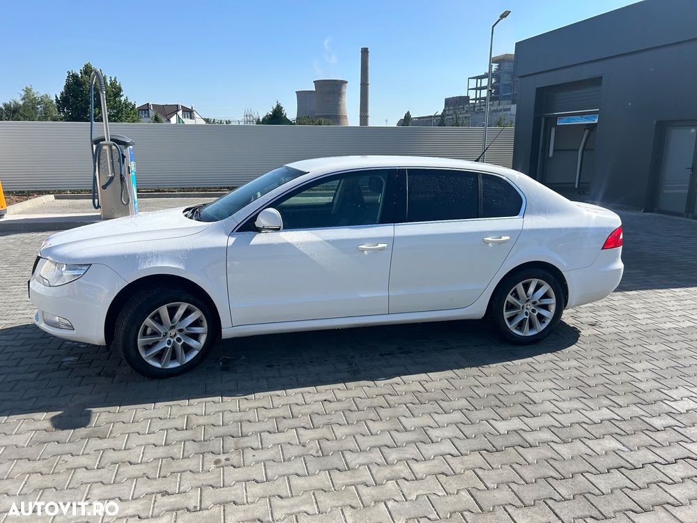 Skoda Superb 1.4 TSI Comfort - 2