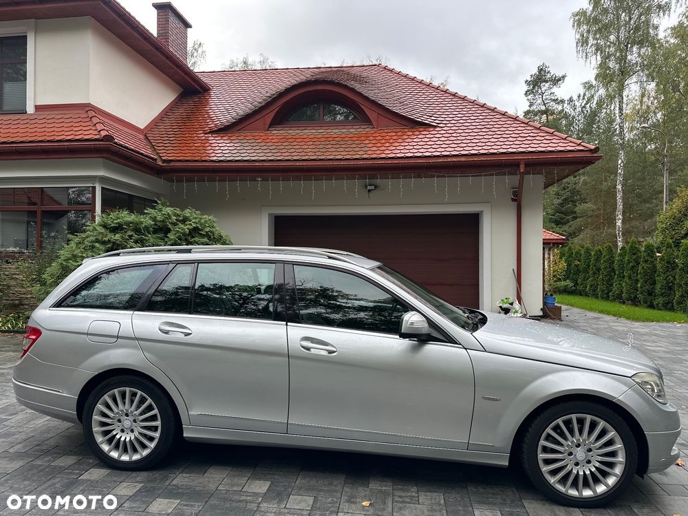 Mercedes-Benz Klasa C 220 T CDI DPF Automatik Elegance - 4