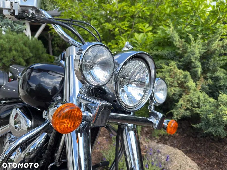 Suzuki Boulevard - 4