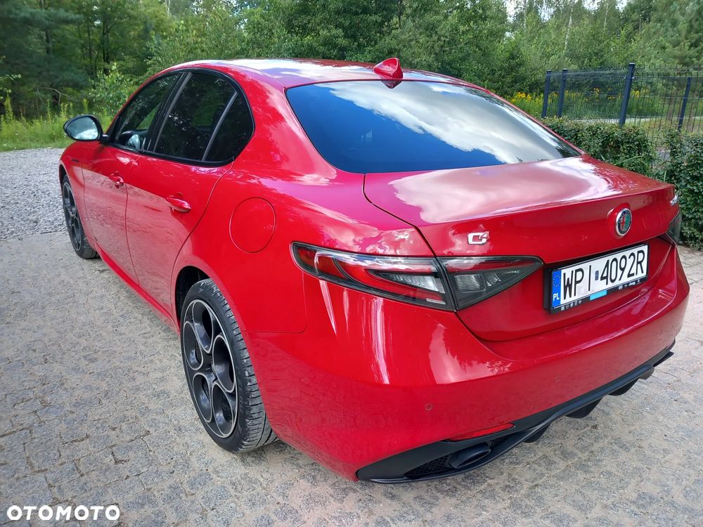 Alfa Romeo Giulia 2.0 Turbo Competizione Q4 - 4