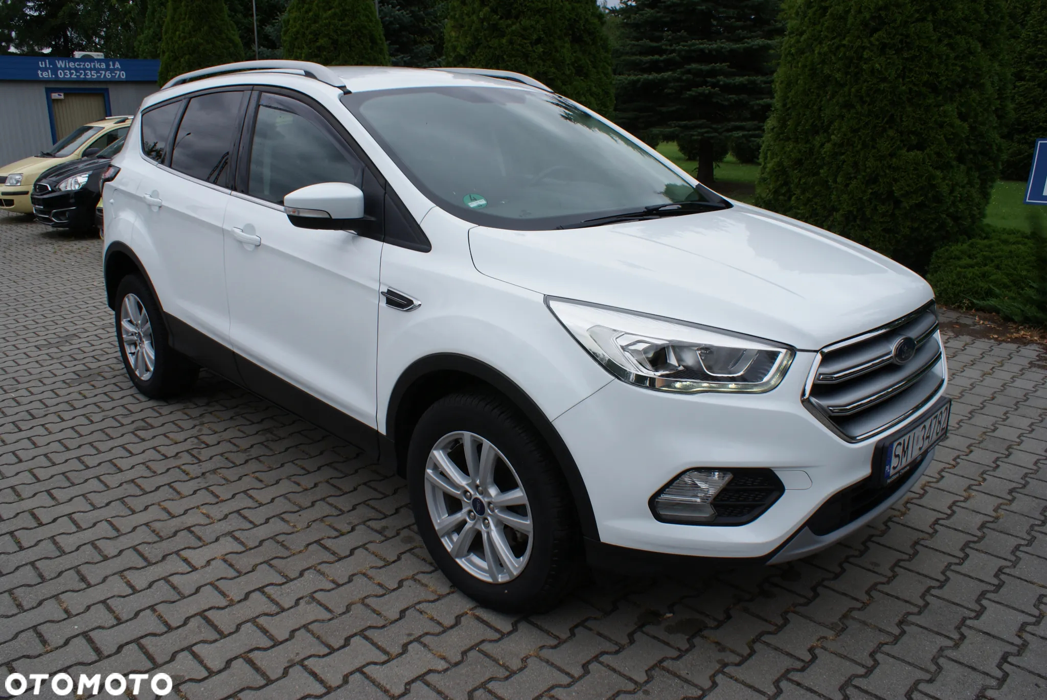 Ford Kuga - 16
