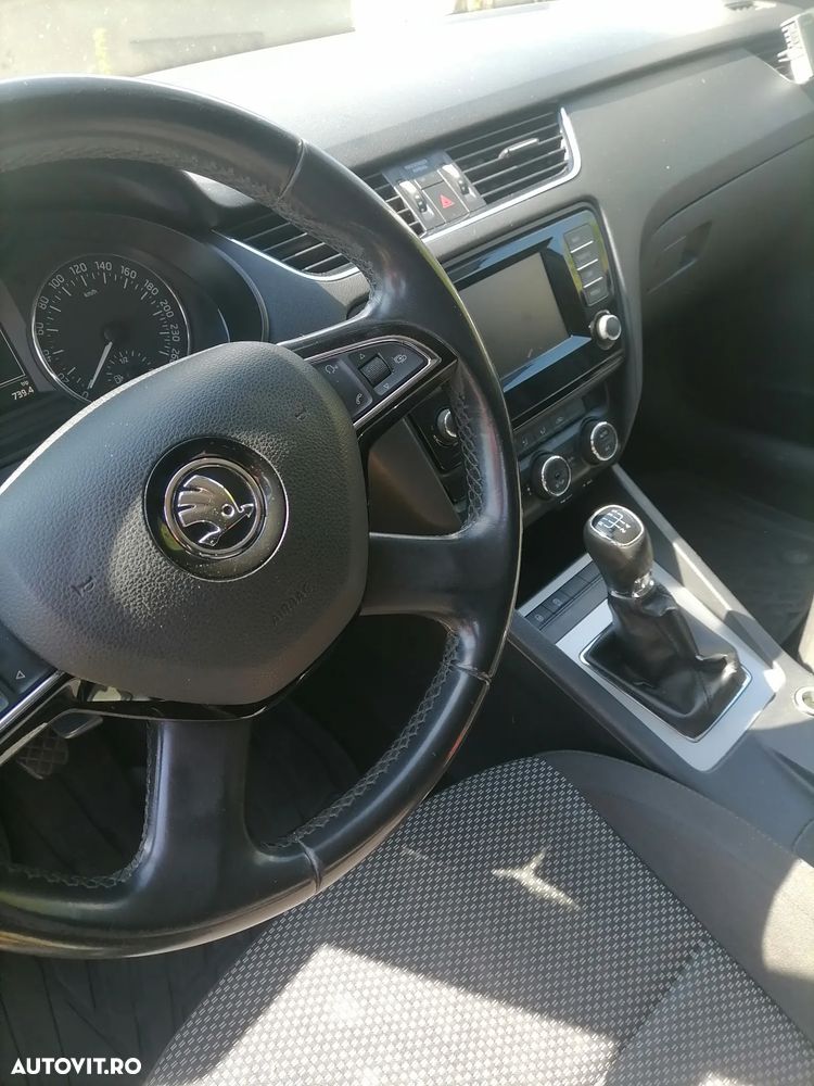 Skoda Octavia - 9