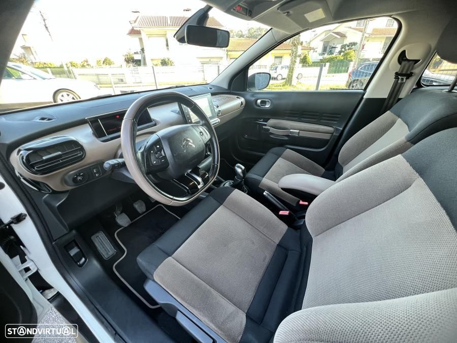 Citroën C4 Cactus 1.2 PureTech Shine Pack - 20