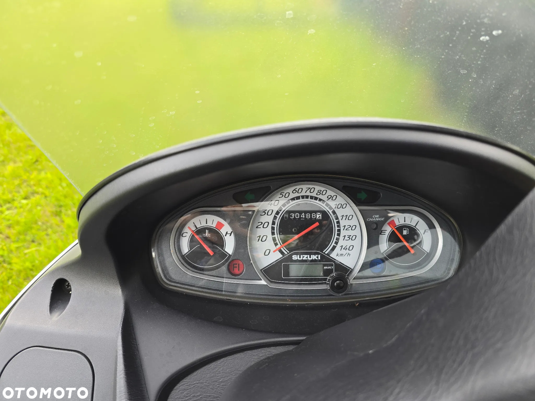 Suzuki Burgman - 4