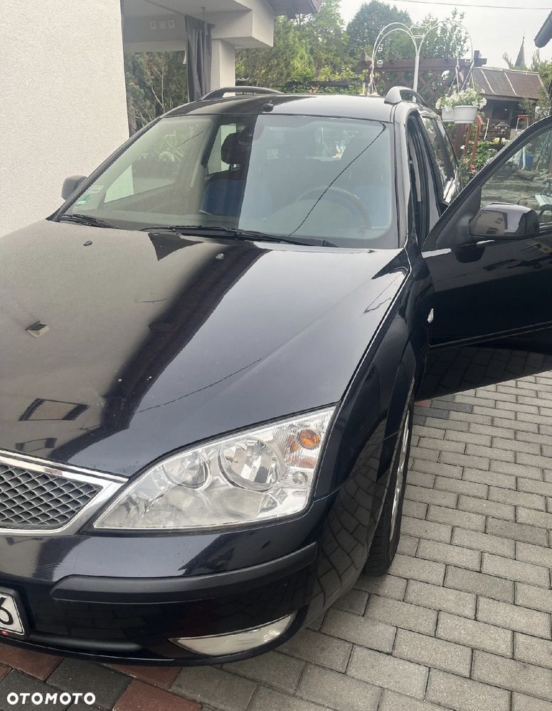 Ford Mondeo 2.0 TDCI DPF Ambiente - 26