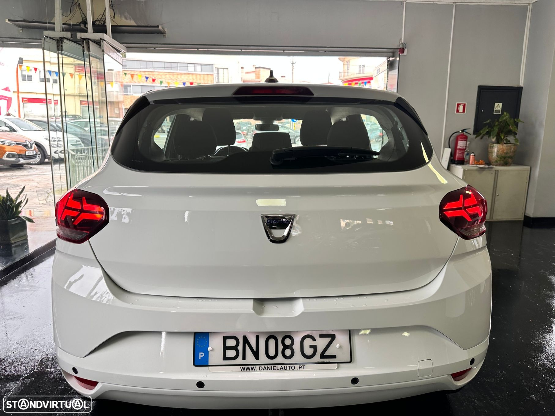 Dacia Sandero 1.0 SCe Essential - 5