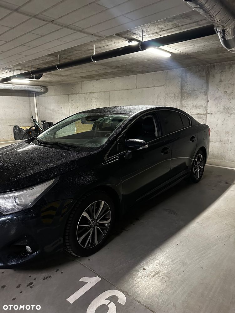 Toyota Avensis - 7