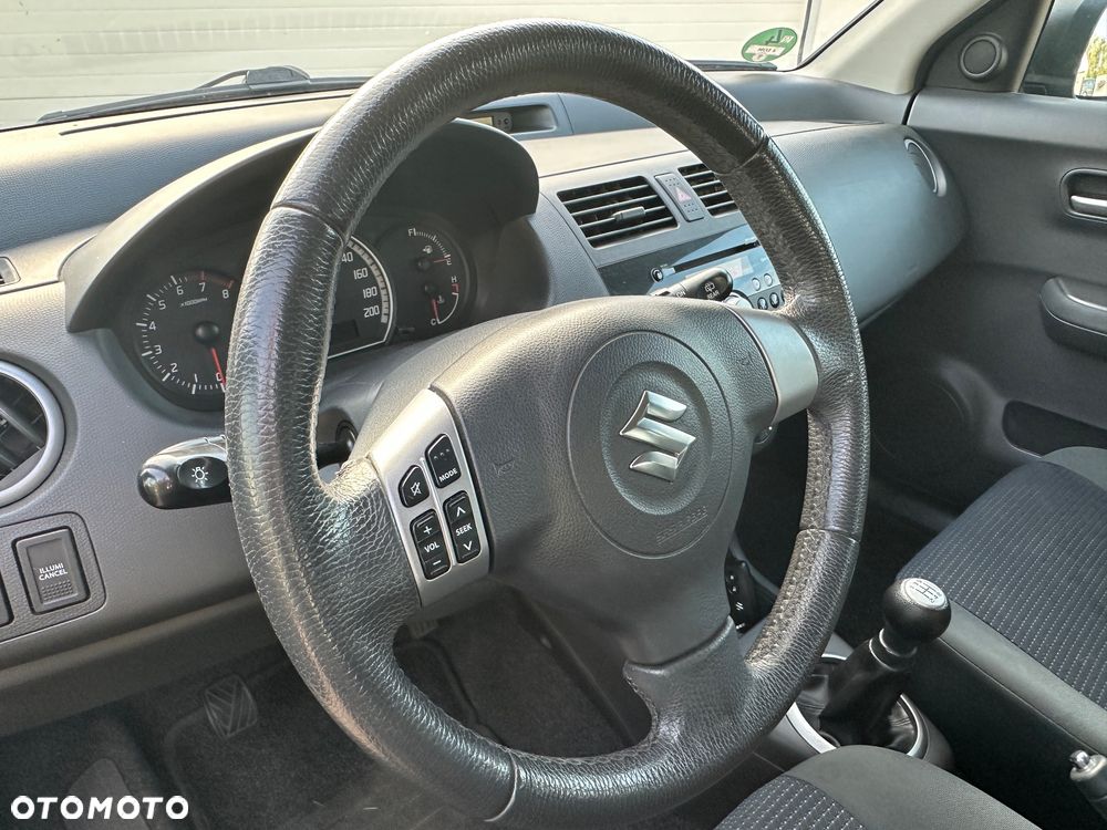 Suzuki Swift 1.3 Comfort - 12