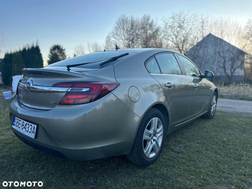 Opel Insignia 2.0 CDTI Executive - 3