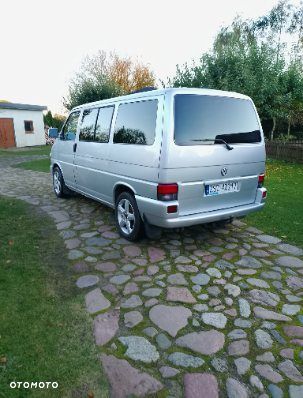 Volkswagen Multivan - 7