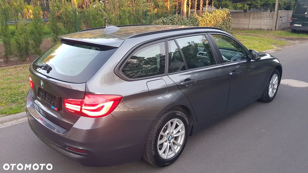 BMW Seria 3 - 18