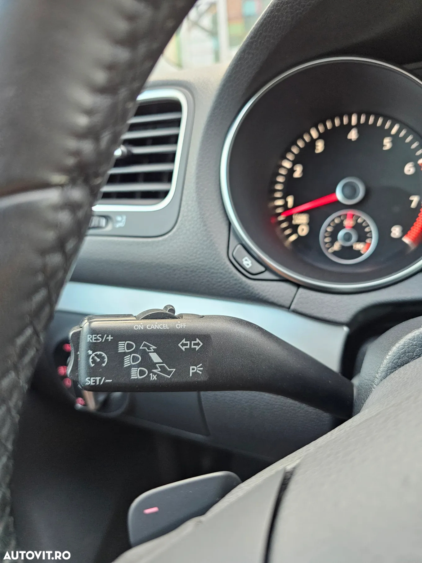 Volkswagen Golf 1.4 TSI DSG Highline - 24