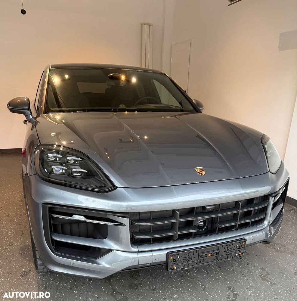 Porsche Cayenne Coupe Black Edition - 3