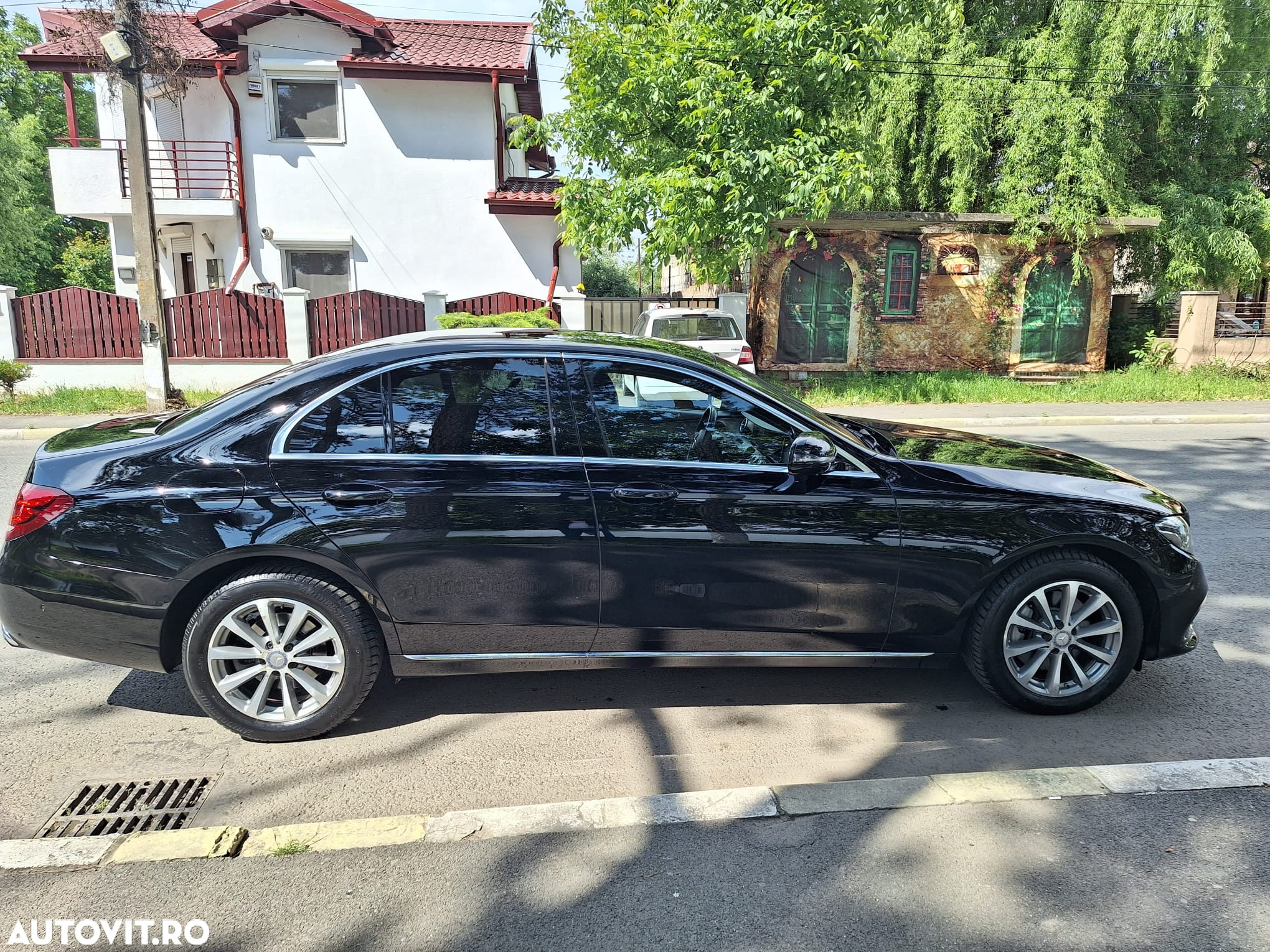 Mercedes-Benz E 220 d 4MATIC Aut. - 7