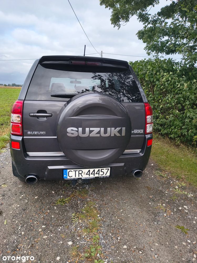 Suzuki Grand Vitara 2.4 De Luxe - 4