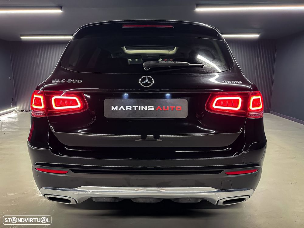 Mercedes-Benz GLC 300 de 4Matic - 11