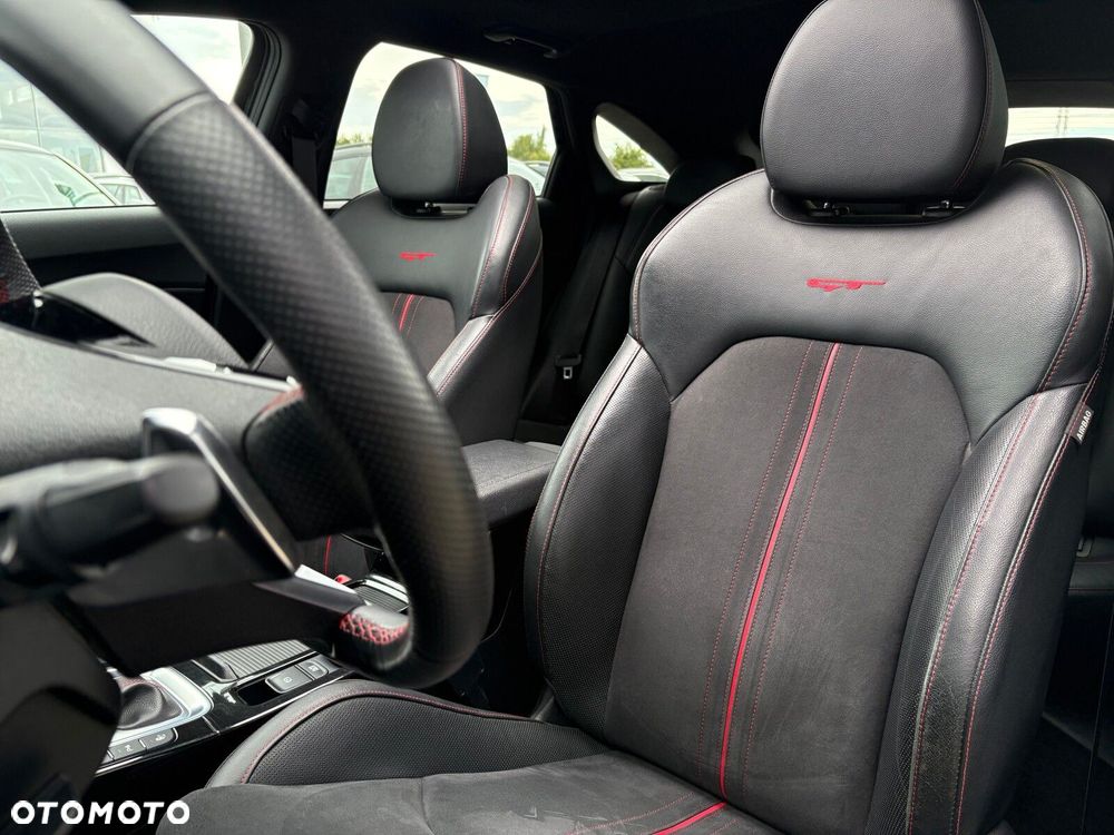 Kia ProCeed 1.6 T-GDI GT DCT - 12