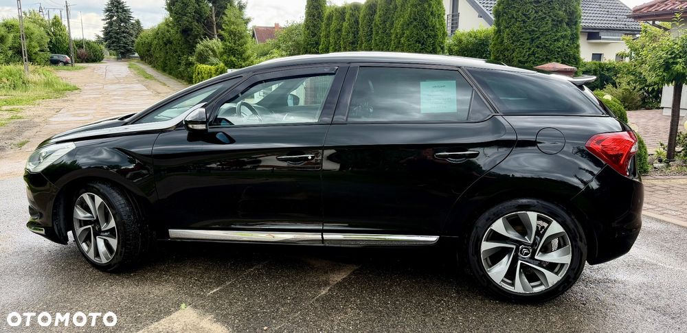 Citroën DS5 2.0 HDi SportChic - 4