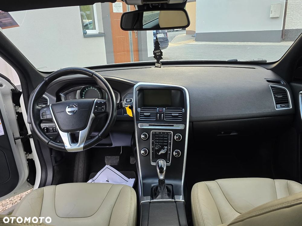 Volvo XC 60 T5 Geartronic Summum - 26
