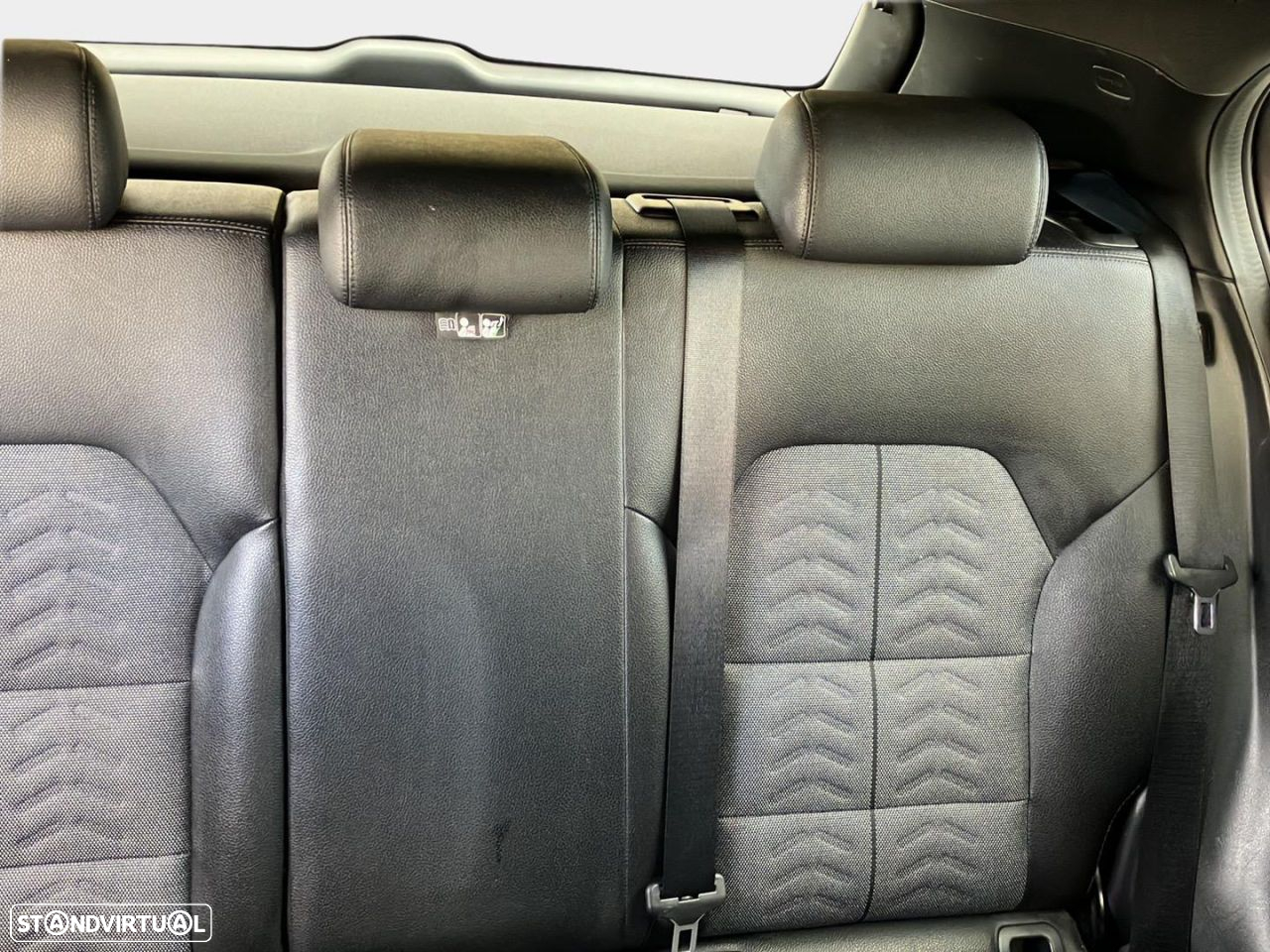 Mercedes-Benz GLA 180 CDi Urban Aut. - 15