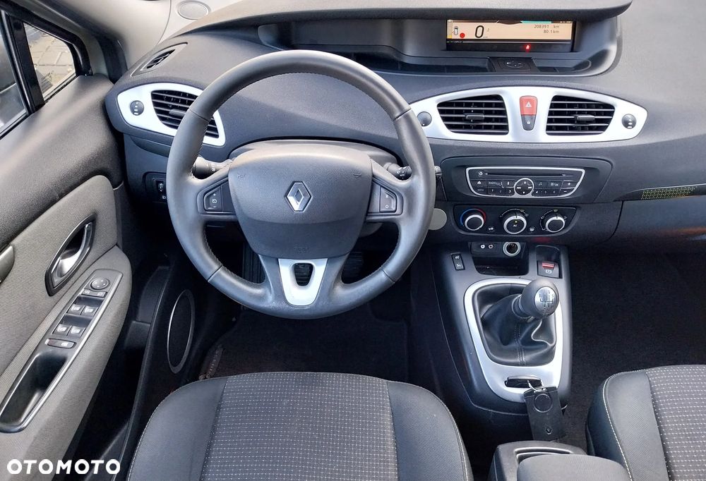 Renault Scenic 1.6 16V Confort Privilege - 20