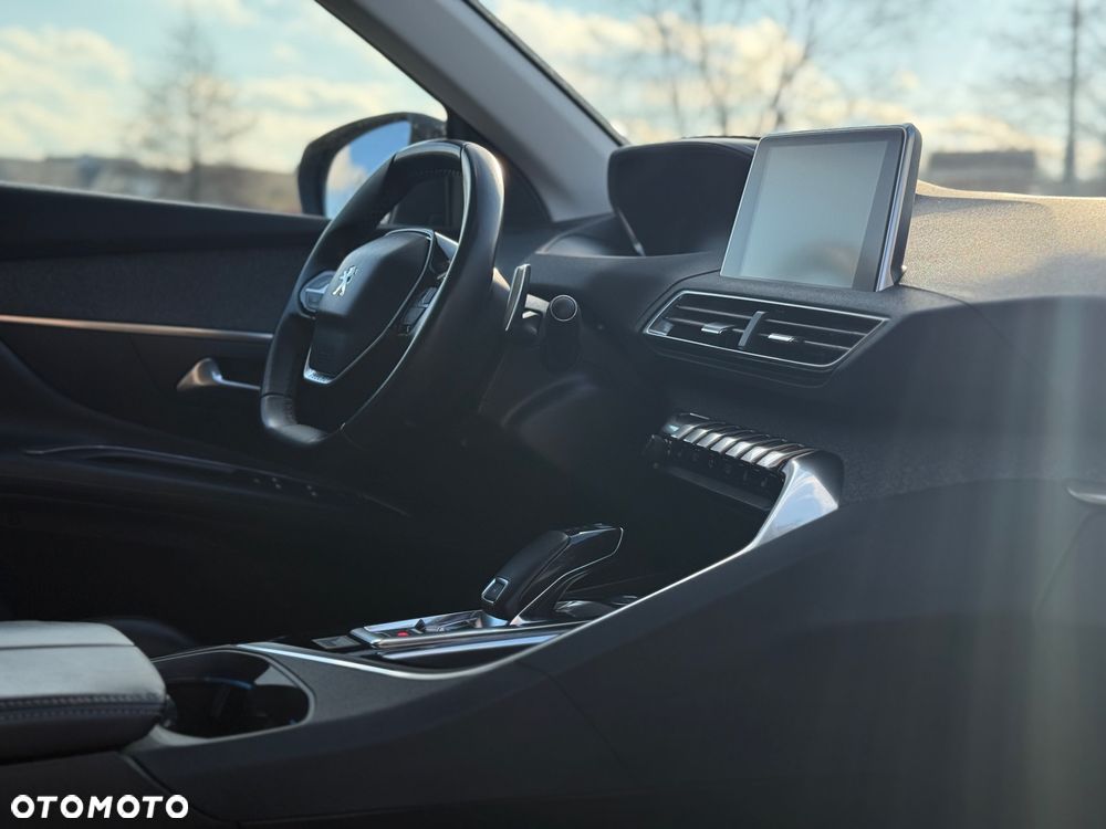 Peugeot 3008 1.6 THP Allure S&S EAT6 - 20