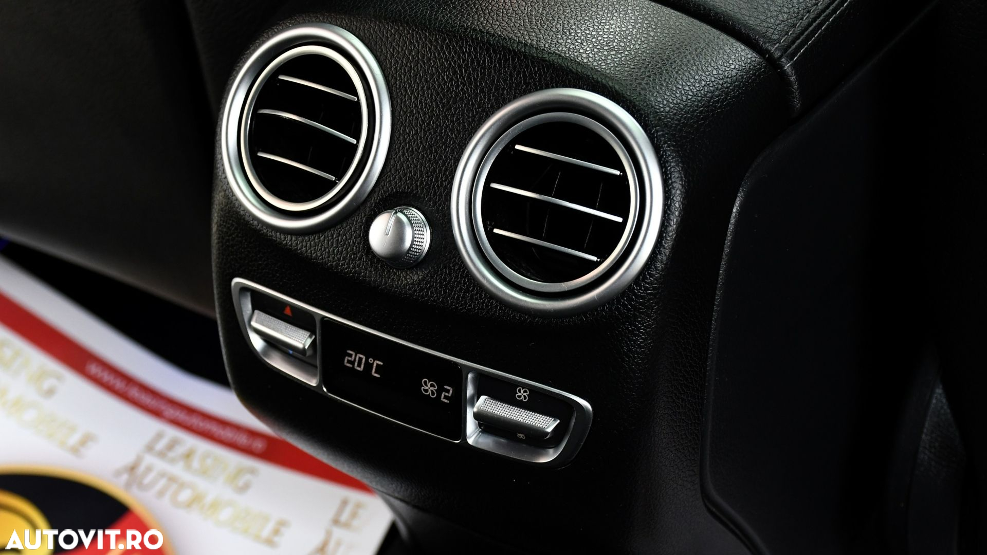 Mercedes-Benz GLC Coupe 300 e 4Matic 9G-TRONIC AMG Line - 15