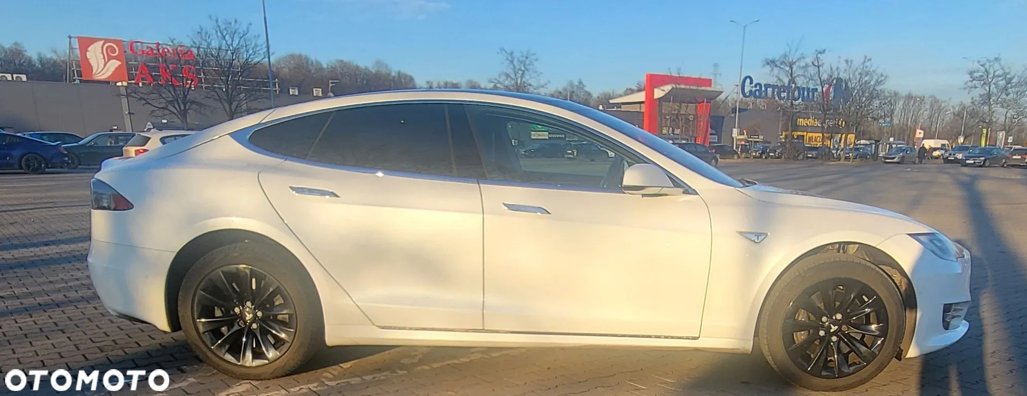 Tesla Model S Long Range Plus - 10