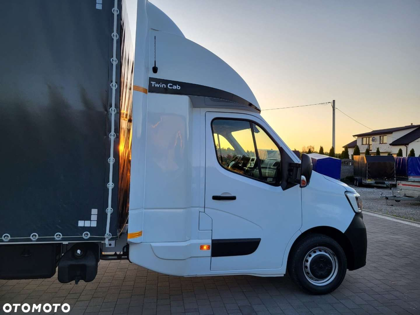 Renault Master 10 europalet Salon Polska - 12