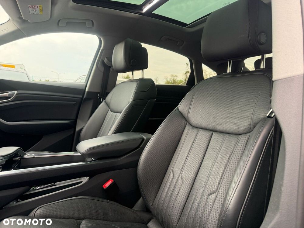 Audi e-tron Sportback - 17