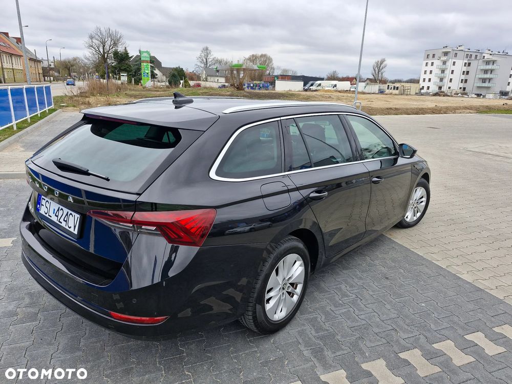 Skoda Octavia 2.0 TDI DSG Edition Plus - 5