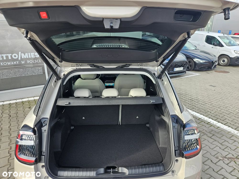Fiat 600 1.2 Turbo Hybrid La Prima eDCT - 10