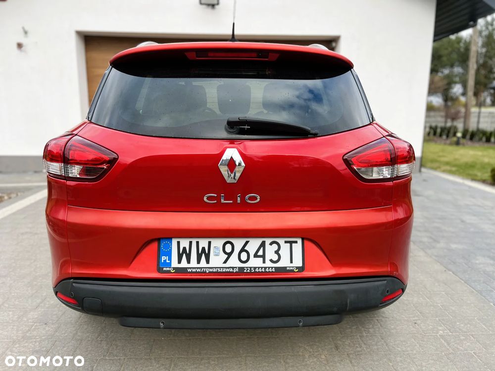 Renault Clio - 32