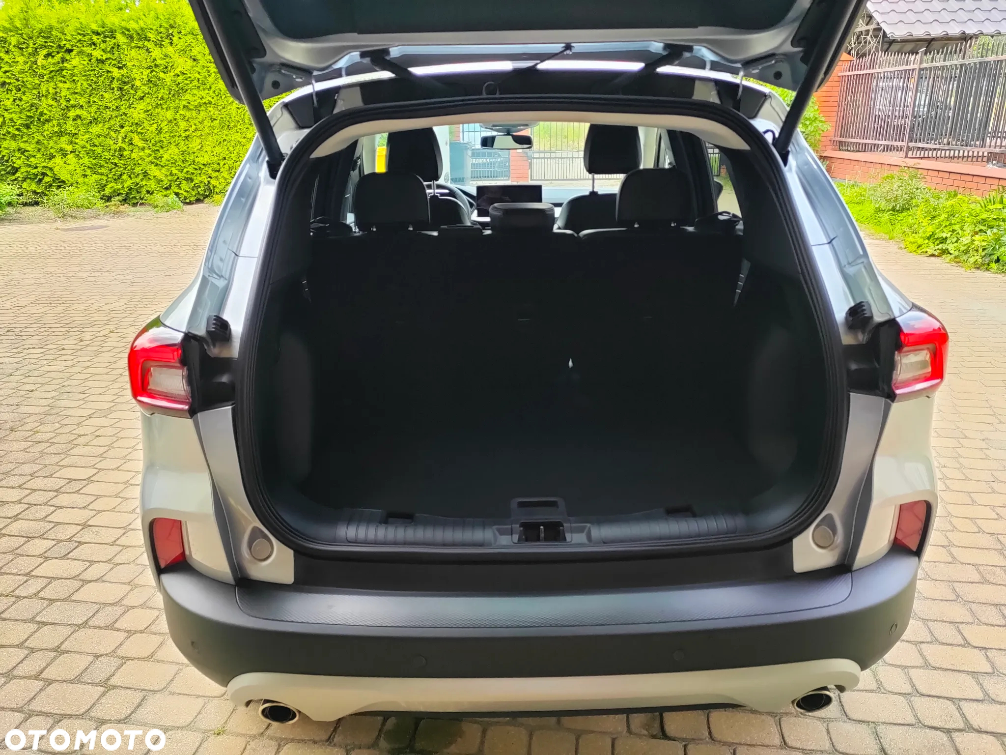 Ford Kuga - 8