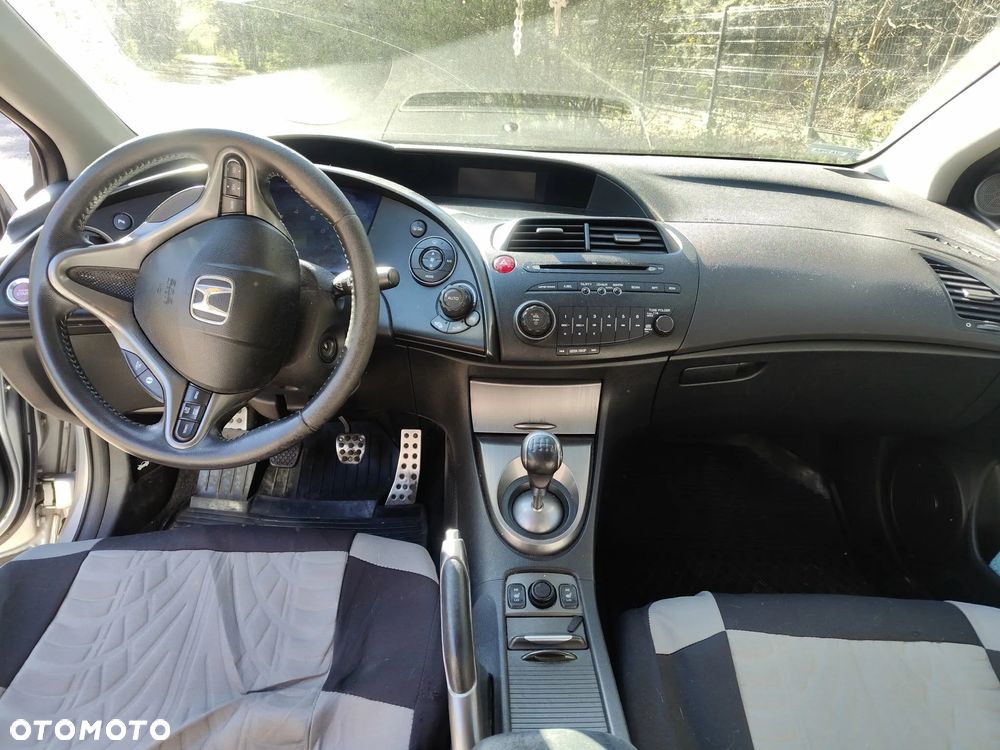 Honda Civic 1.8 TypeS - 9