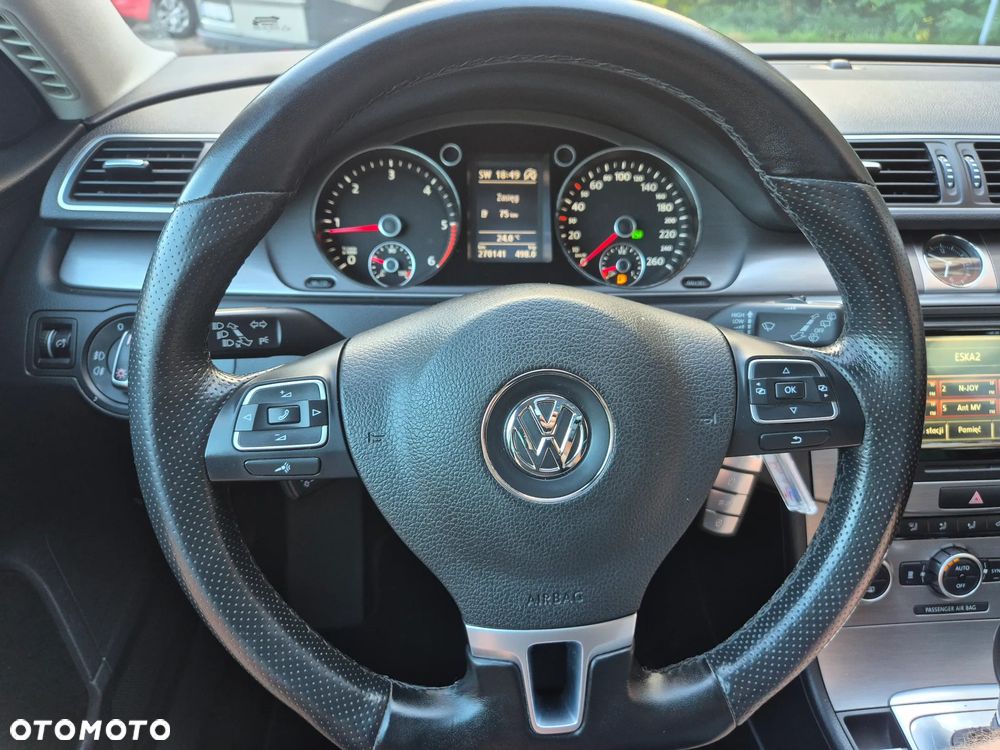 Volkswagen Passat 2.0 TDI DSG BlueMotion Technology Highline - 19