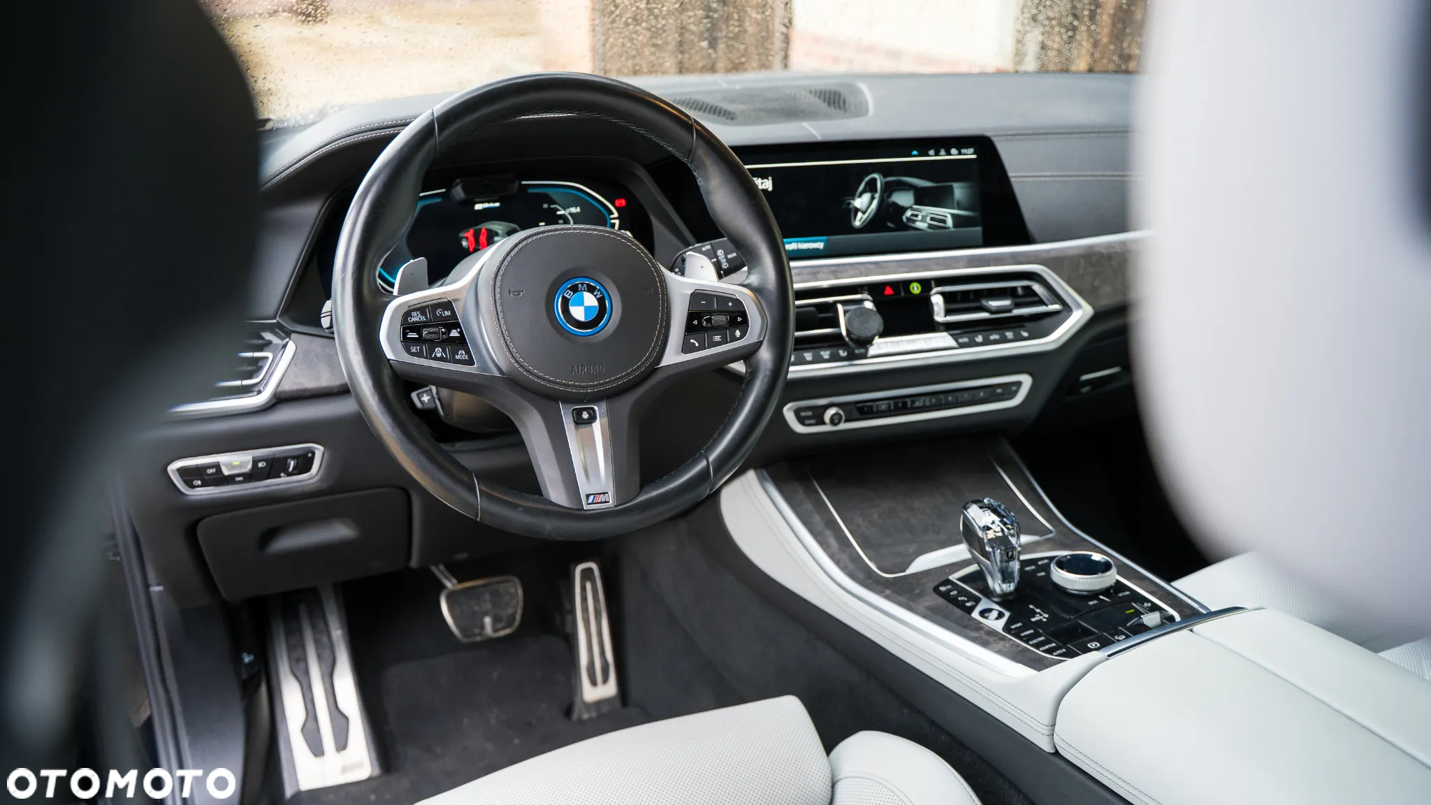 BMW X5 xDrive45e - 27