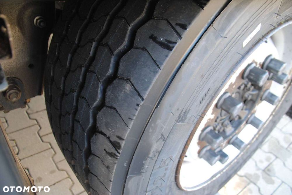 Schmitz Cargobull Varios Mega, podnoszony dach - 19