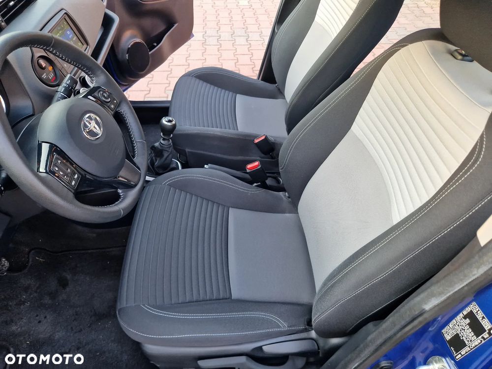 Toyota Yaris 1.5 Premium - 20