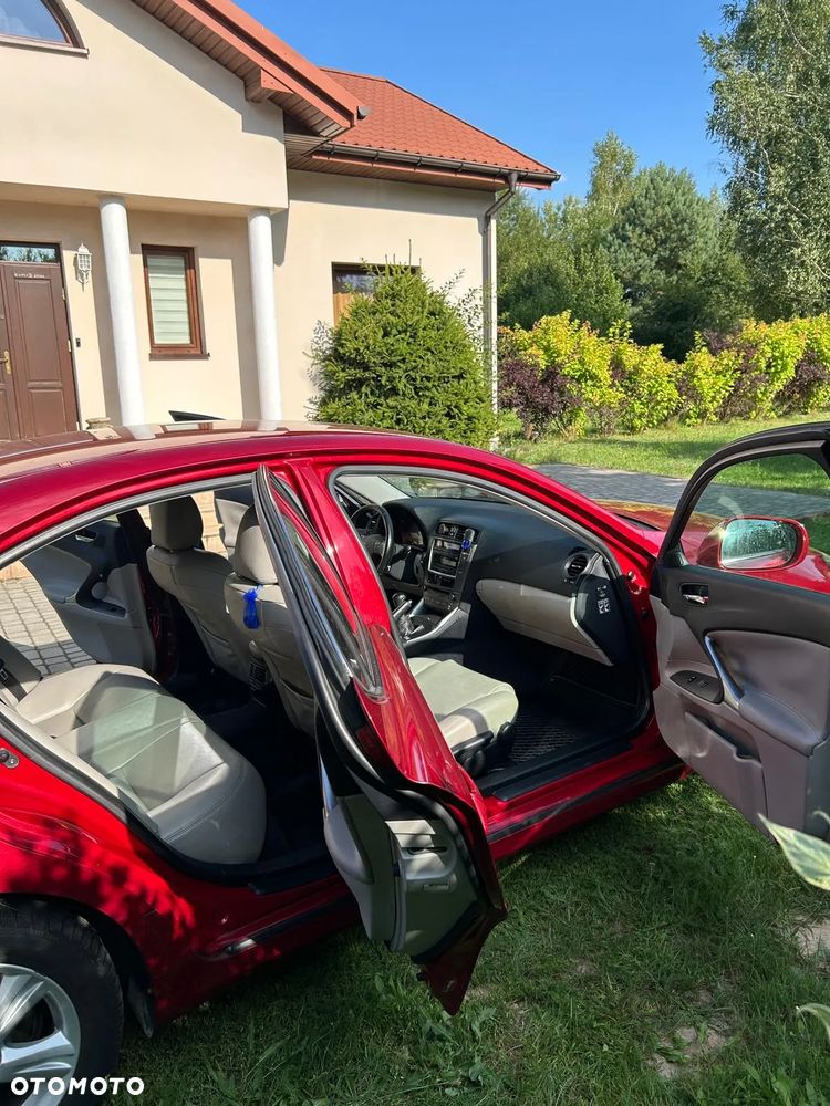 Lexus IS 220 D Comfort - 10