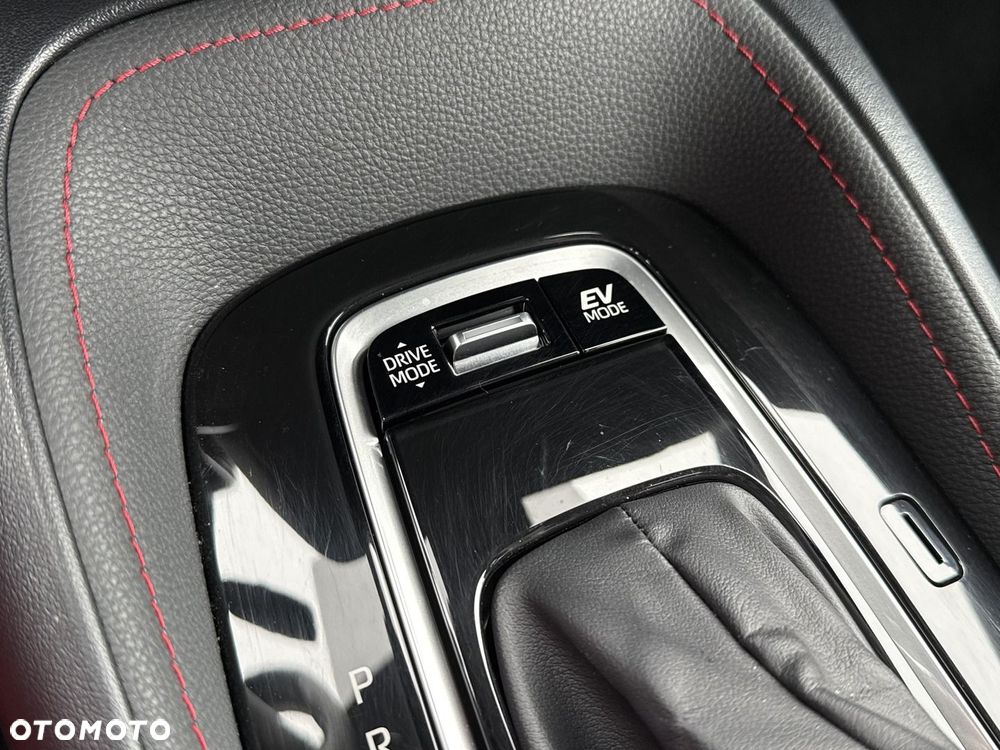 Toyota Corolla 1.8 Hybrid GR Sport Dynamic - 21